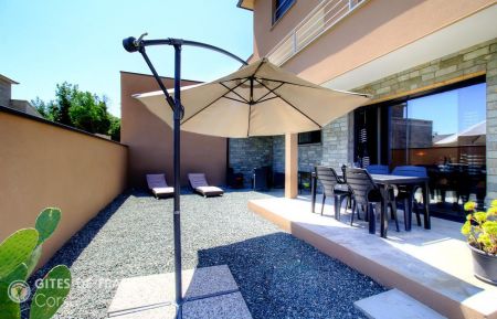 Gite à Penta-di-Casinca, Grand-Bastia, Haute-Corse, labellisé Gites de France : la terrasse Gîte n°64511 Penta-di-Casinca - Corse - Gite à Penta-di-Casinca, Grand-Bastia, Haute-Corse, labellisé Gites de France : la terrasse