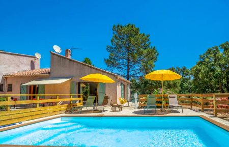 G&icirc;te n&deg;26872 San-Gavino-di-Carbini - Corse - photo