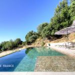 Gite &agrave; Tralonca, Centre Corse, Haute Corse, labellis&eacute; Gites de France : la piscine