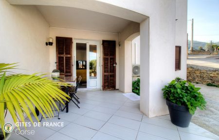 G&icirc;te n&deg;63442 Calvi - Corse - Gite &agrave; Calvi, Balagne, Haute-Corse, labellis&eacute; Gites de France : la terrasse