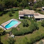 G&icirc;te Katiris, Sud Corse, Corse du Sud, labellis&eacute; G&icirc;tes de France : la villa avec piscine