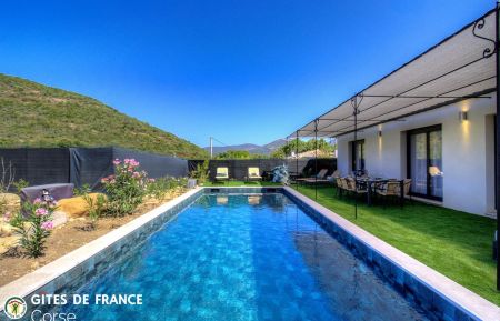 Gîte à Galeria, Balagne, Haute-Corse, labellisé Gîtes de France : la piscine Gîte n°63173 Galéria - Corse - Gîte à Galeria, Balagne, Haute-Corse, labellisé Gîtes de France : la piscine