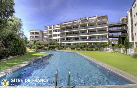 Gite à Porto-Vecchio, Corse du Sud, Labellisé Gîtes de France : la piscine de la résidence Gîte n°28831 Porto-Vecchio - Corse - Gite à Porto-Vecchio, Corse du Sud, Labellisé Gîtes de France : la piscine de la résidence
