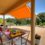 G&icirc;te &agrave; Levie en Corse du sud, labellis&eacute; G&icirc;tes de France Corse : la terrasse