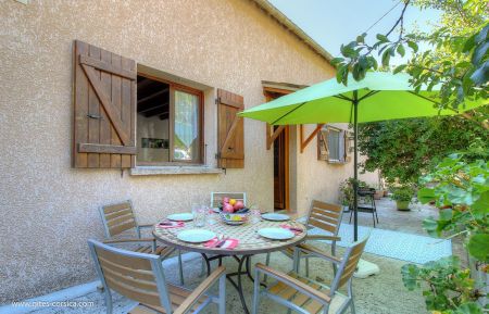 G&icirc;te n&deg;19331 Valle-di-Mezzana - Corse - G&icirc;te &agrave; Valle Di Mezzana, Le Grand Ajaccio, Corse du Sud, labellis&eacute; G&icirc;tes de France : le gite avec la terrasse
