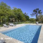 Gite &agrave; Ghisonaccia, la C&ocirc;te-Orientale, labellis&eacute; G&icirc;tes de France : la piscine