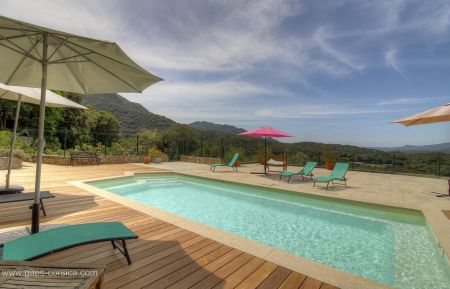 G&icirc;te n&deg;23242 Sart&egrave;ne - Corse - Gite &agrave; Sart&egrave;ne, Le Grand Valinco, Corse du Sud, labellis&eacute; Gites de France : la piscine commune