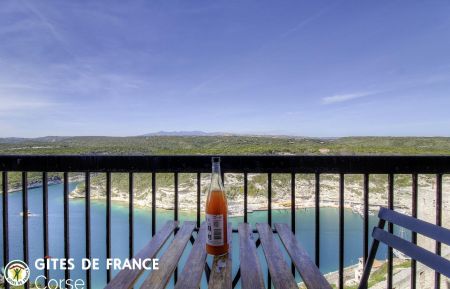 Gîte à Bonifacio, le Sud Corse, labellisé Gîtes de France : le balcon Gîte n°25452 Bonifacio - Corse - Gîte à Bonifacio, le Sud Corse, labellisé Gîtes de France : le balcon