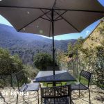 Gite à Cristinacce la cote ouest en Corse du Sud : la terrasse Gite à Cristinacce la cote ouest en Corse du Sud : la terrasse