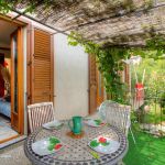Gîte à Levie, le Sud Corse : la terrasse Gîte à Levie, le Sud Corse : la terrasse