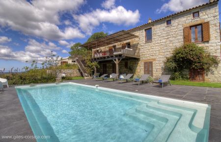 G&icirc;te n&deg;27721 Figari - Corse - Gite &agrave; Figari, Sud Corse, Corse du sud, Labellis&eacute; G&icirc;tes de France : la maison avec la piscine