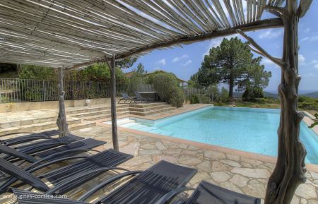 G&icirc;te n&deg;16617 Monacia-d'Aull&egrave;ne - Corse - photo