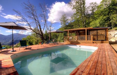 Chalet/Bungalow59712 Venaco - Corse - Gite &agrave; Venaco, Centre-Corse, Haute-Corse, labellis&eacute; Gites de France: la piscine commune aux deux chalets