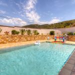 Gite &agrave; Viggianello, Le Grand Valinco, Corse du Sud, labelis&eacute; G&icirc;tes de France : la piscine