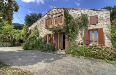 Chambre d'hôtes à Levie, Le Sud Corse, Corse du Sud, labellisé Gîtes de France : la maison des prorpiétaires Chambre d'hôtes n°17731 Levie - Corse - Chambre d'hôtes à Levie, Le Sud Corse, Corse du Sud, labellisé Gîtes de France : la maison des prorpiétaires