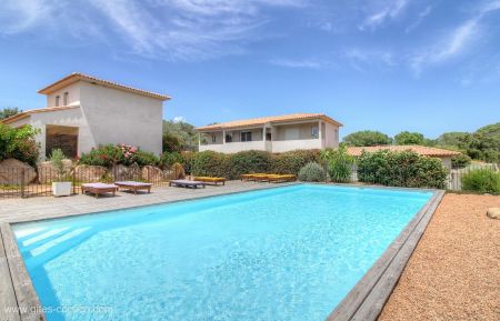G&icirc;te n&deg;27441 Porto-Vecchio - Corse - Gite &agrave; Porto-Vecchio, le Sud Corse, Labellis&eacute; G&icirc;tes de France : la piscine