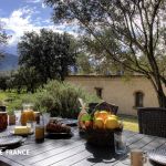 G&icirc;te &agrave; Lumio, Balagne, Haute-Corse, labellis&eacute; G&icirc;tes de France : la terrasse