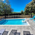 g&icirc;te &agrave; Cuttoli, corse du sud, labellis&eacute; g&icirc;tes de france: la piscine