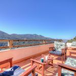G&icirc;te &agrave; Balogna, la c&ocirc;te ouest, Corse-du-Sud, labellis&eacute; G&icirc;tes de France : la terrasse