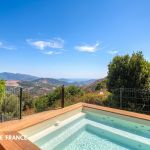 G&icirc;te &agrave; Appietto, le Grand Ajaccio, Corse-du-Sud, labellis&eacute; G&icirc;tes de France : le bain de d&eacute;tente massant