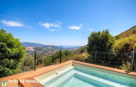 G&icirc;te n&deg;26651 Appietto - Corse - G&icirc;te &agrave; Appietto, le Grand Ajaccio, Corse-du-Sud, labellis&eacute; G&icirc;tes de France : le bain de d&eacute;tente massant