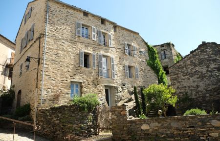 Gite à Penta-di-Casinca, Grand-Bastia, Haute-Corse, labellisé Gites de France : la maison Gîte n°64301 Penta-di-Casinca - Corse - Gite à Penta-di-Casinca, Grand-Bastia, Haute-Corse, labellisé Gites de France : la maison
