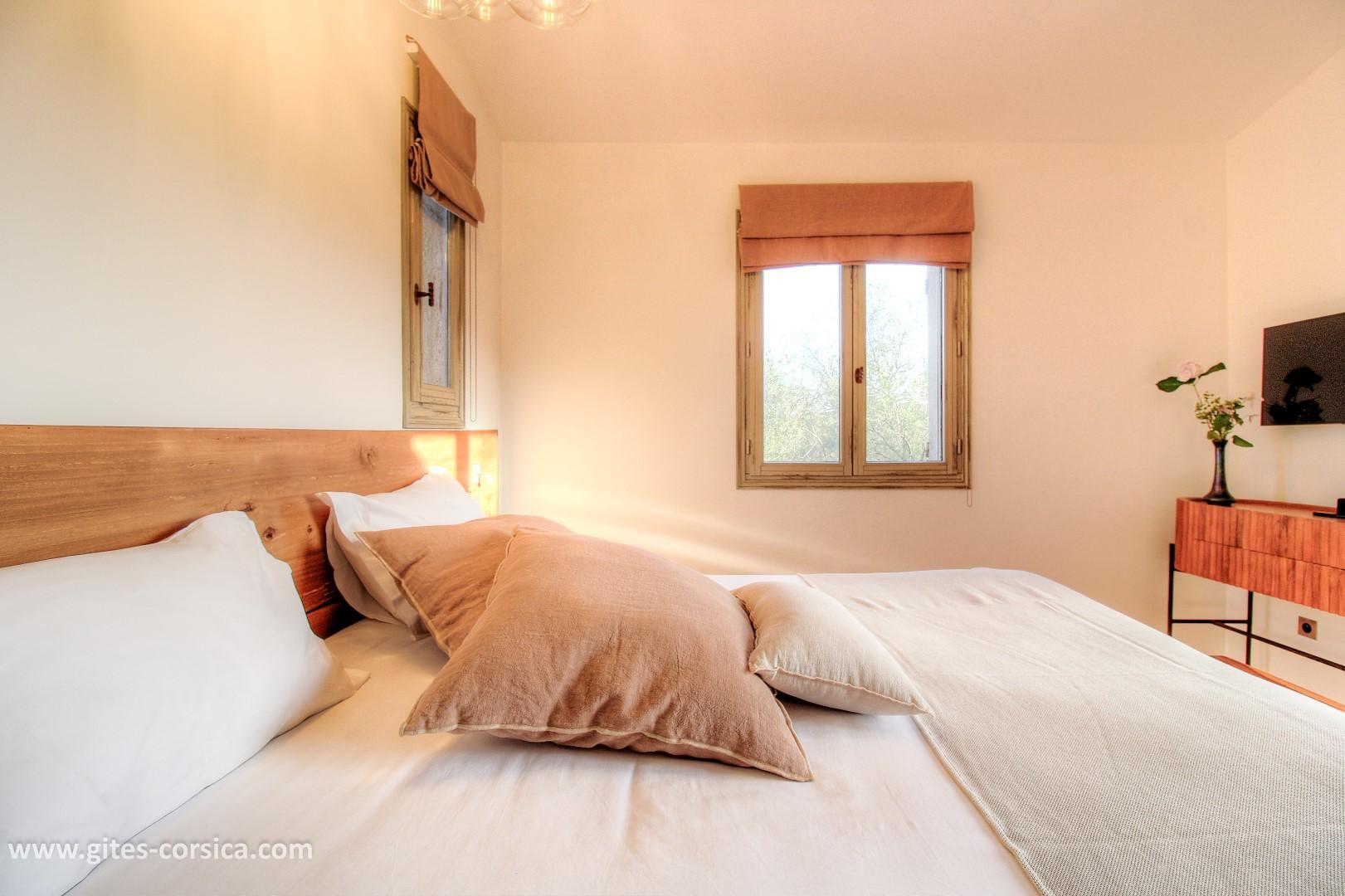 chambre-d'hote-17281-porto-vecchio-corse-du-sud-labellisé-gite-de-france-la suite lavezzi photo 12