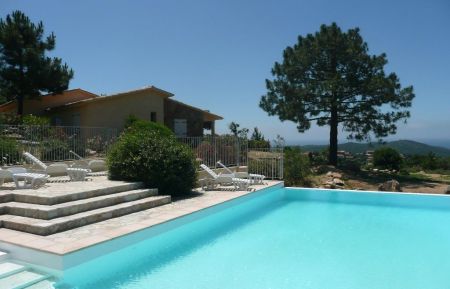G&icirc;te n&deg;16618 Monacia-d'Aull&egrave;ne - Corse - G&icirc;te rural &agrave; Monaccia d'Aull&egrave;ne en Corse du sud : la piscine