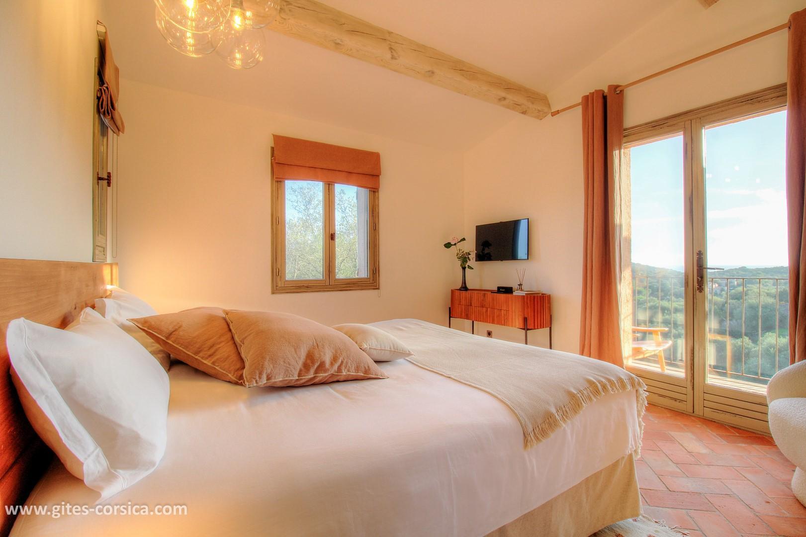 chambre-d'hote-17281-porto-vecchio-corse-du-sud-labellisé-gite-de-france-la suite lavezzi photo 13