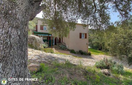 G&icirc;te n&deg;23432 Figari - Corse - photo