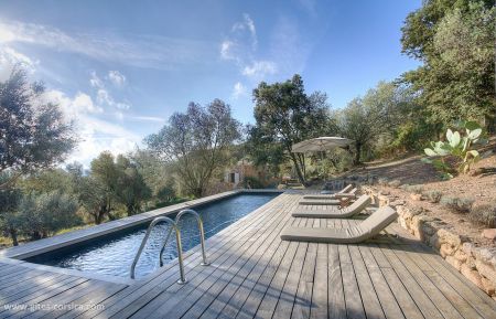 G&icirc;te n&deg;20631 Figari - Corse - Gite &agrave; Figari, Le Sud Corse, en Corse du Sud, labellis&eacute; Gites de France : la piscine