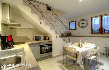 G&icirc;te n&deg;60551 Santa-Reparata-di-Balagna - Corse - G&icirc;te &agrave; Santa Reparata di Balagna, Balagne, Haute-Corse, labellis&eacute; G&icirc;tes de France : le s&eacute;jour/cuisine