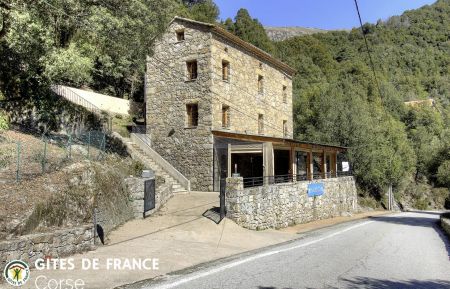 G&icirc;te de groupe n&deg;23951 Cristinacce - Corse - Gite d'&eacute;tape &agrave; Cristinacce la cote ouest en Corse du Sud : le gite d'&eacute;tape