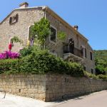 G&icirc;te &agrave; Casaglione, la c&ocirc;te ouest, labellis&eacute; G&icirc;tes de Franc : la maison