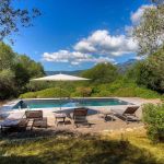 G&icirc;te rural &agrave; Figari en Corse-du-Sud : la piscine