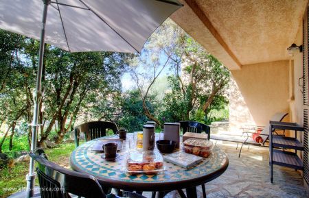G&icirc;te n&deg;59751 Lumio - Corse - G&icirc;te &agrave; Lumio, Balagne, Haute-Corse, labellis&eacute; G&icirc;tes de France : la terrasse