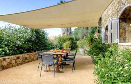 G&icirc;te n&deg;61332 Lumio - Corse - G&icirc;te &agrave; Lumio, Balagne, Haute-Corse, labellis&eacute; G&icirc;tes de France : la terrasse