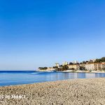 la plage du trottel, &agrave; 50m de l'entr&eacute;e de la r&eacute;sidence
